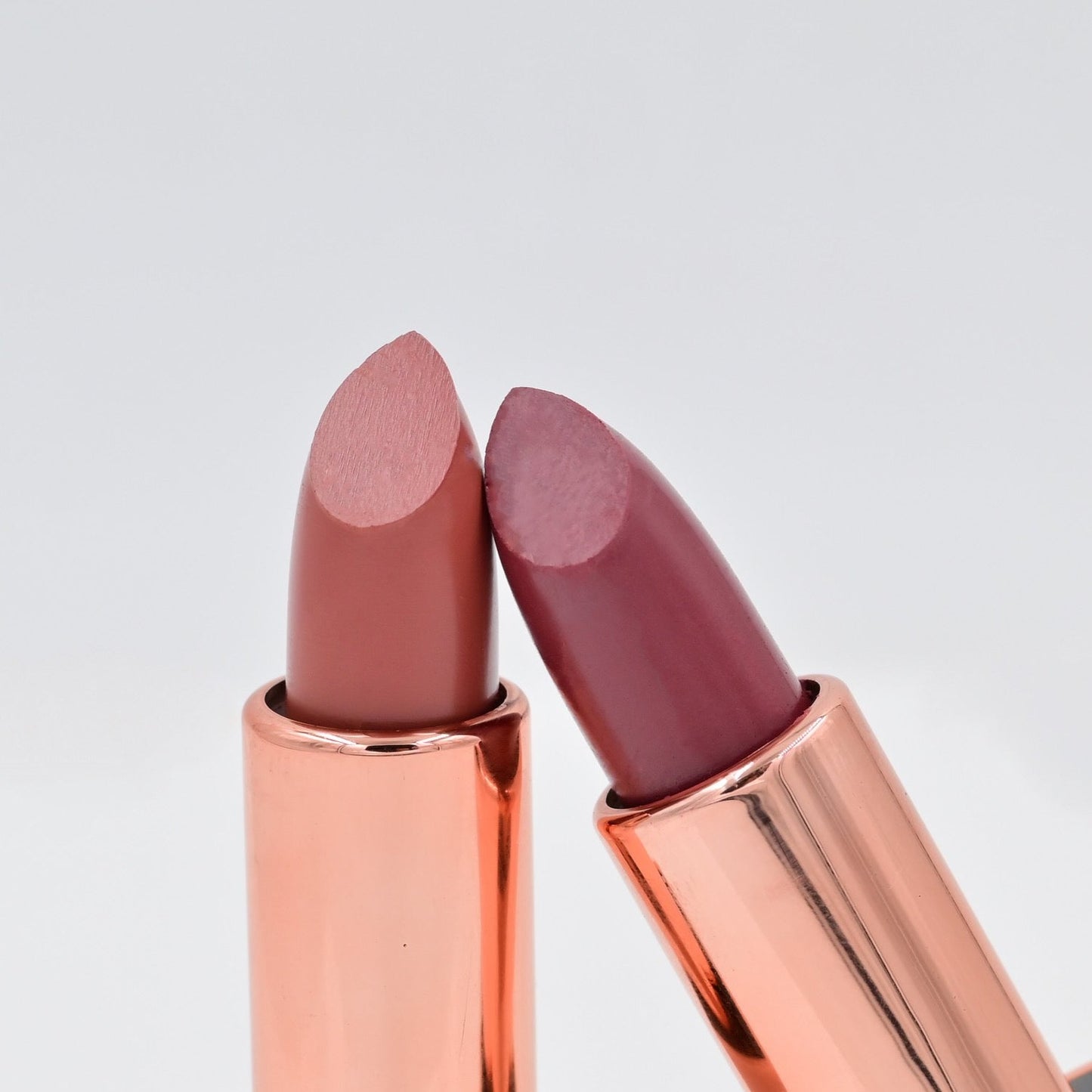 Set of 2 Semi-Matte Long Stay Lipsticks